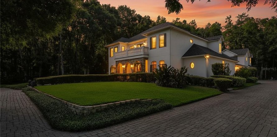 Casa en Tarpon Springs, Florida 6 dormitorios, 575.99 m2 № 2238795