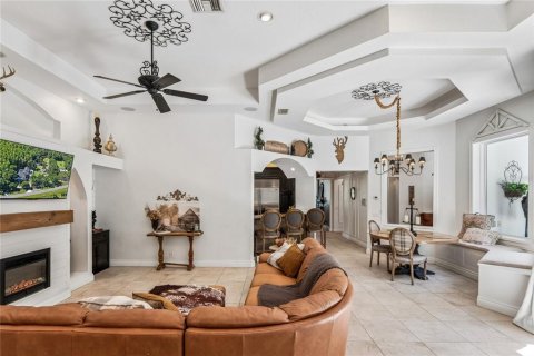 Casa en venta en Tarpon Springs, Florida, 6 dormitorios, 575.99 m2 № 2238795 - foto 23