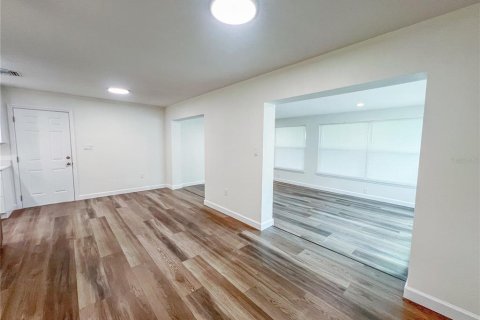 Casa en venta en Umatilla, Florida, 2 dormitorios, 149.94 m2 № 1913514 - foto 20