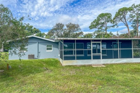 Casa en venta en Umatilla, Florida, 2 dormitorios, 149.94 m2 № 1913514 - foto 13