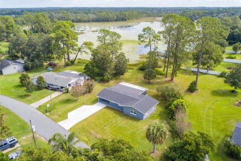Casa en venta en Umatilla, Florida, 2 dormitorios, 149.94 m2 № 1913514 - foto 4