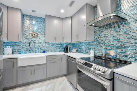 Condominio en venta en Fort Lauderdale, Florida, 2 dormitorios, 111.48 m2 № 2185220 - foto 21