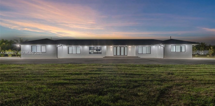 Villa ou maison à Homestead, Floride 4 chambres, 248.98 m2 № 2292877