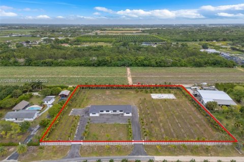 Villa ou maison à vendre à Homestead, Floride: 4 chambres, 248.98 m2 № 2292877 - photo 8