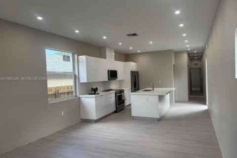 Villa ou maison à vendre à Fort Lauderdale, Floride: 3 chambres, 126.53 m2 № 2047504 - photo 7
