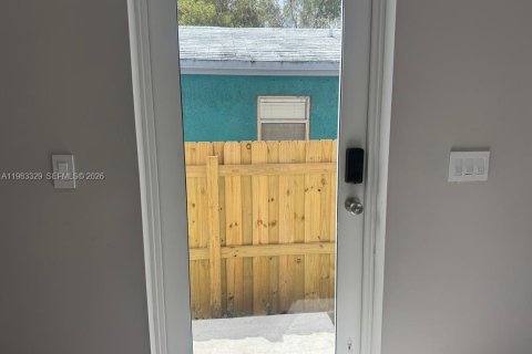 Villa ou maison à vendre à Fort Lauderdale, Floride: 3 chambres, 126.53 m2 № 2047504 - photo 27