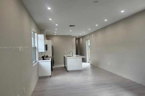 Villa ou maison à vendre à Fort Lauderdale, Floride: 3 chambres, 126.53 m2 № 2047504 - photo 14