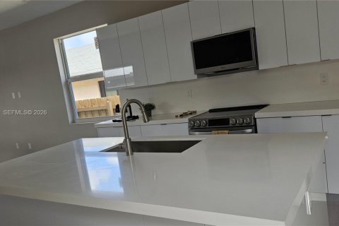 Villa ou maison à vendre à Fort Lauderdale, Floride: 3 chambres, 126.53 m2 № 2047504 - photo 8