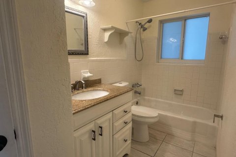 Apartment in Lighthouse Point, Florida 1 bedroom, 65.03 sq.m. № 2281349 - photo 5