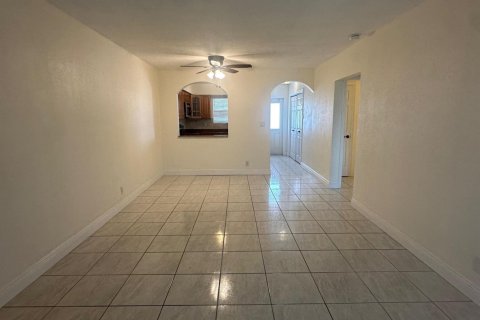 Apartment in Lighthouse Point, Florida 1 bedroom, 65.03 sq.m. № 2281349 - photo 7