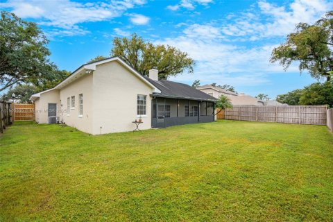 Casa en venta en Orlando, Florida, 4 dormitorios, 217.39 m2 № 1970667 - foto 30