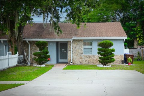 House in Kissimmee, Florida 3 bedrooms, 99.59 sq.m. № 1787657 - photo 2