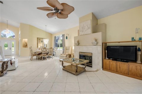 House in Port Orange, Florida 3 bedrooms, 190.73 sq.m. № 1884106 - photo 22