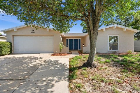 Casa en Port Richey, Florida 2 dormitorios, 140.47 m2 № 2121238