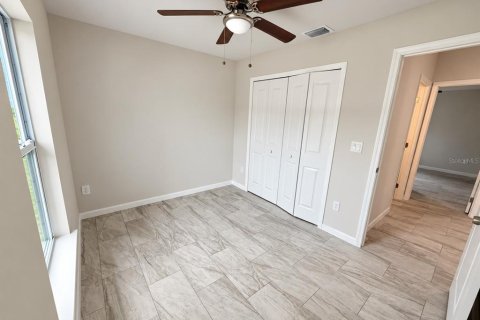 Commercial property in Port Charlotte, Florida 6 bedrooms, 222.97 sq.m. № 2431170 - photo 9