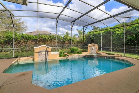 House in Lake Mary, Florida 4 bedrooms, 301.19 sq.m. № 1569290 - photo 5