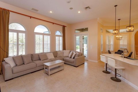House in Lake Mary, Florida 4 bedrooms, 301.19 sq.m. № 1569290 - photo 18