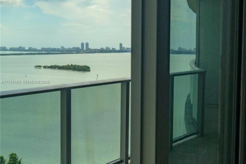 Condominio en venta en Miami, Florida, 2 dormitorios, 116.78 m2 № 2186018 - foto 17