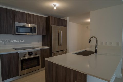 Condominio en venta en Miami, Florida, 2 dormitorios, 116.78 m2 № 2186018 - foto 7