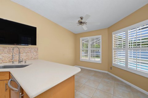 Casa en venta en Port St. Lucie, Florida, 3 dormitorios, 171.31 m2 № 2307741 - foto 19