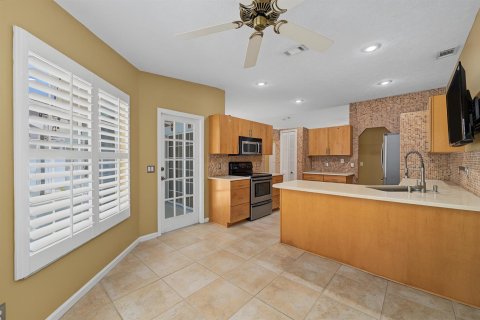 Casa en venta en Port St. Lucie, Florida, 3 dormitorios, 171.31 m2 № 2307741 - foto 22