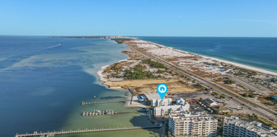 Condo in Fort Walton Beach, Florida, 2 bedrooms № 559211