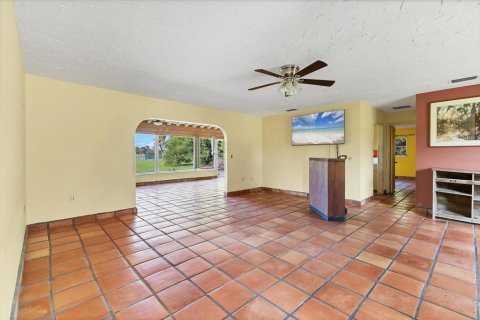 Casa en venta en Bradenton, Florida, 3 dormitorios, 194.72 m2 № 1905205 - foto 7