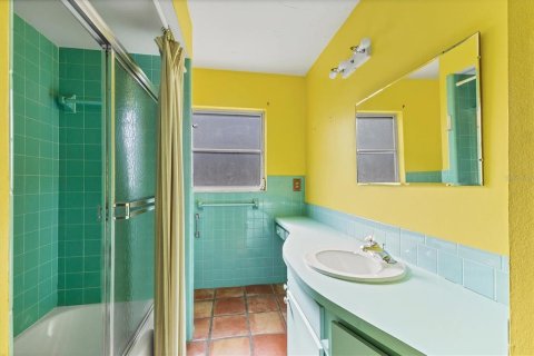 Casa en venta en Bradenton, Florida, 3 dormitorios, 194.72 m2 № 1905205 - foto 13