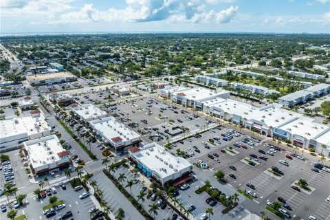 Commercial property in Seminole, Florida № 1759967 - photo 26