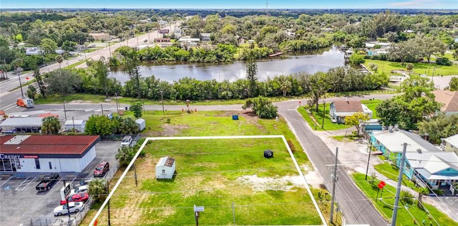Land in Ruskin, Florida № 2379367