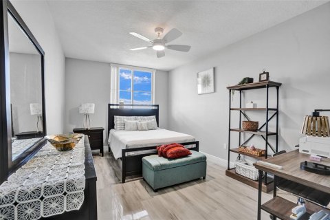 Copropriété à vendre à Fort Lauderdale, Floride: 2 chambres, 111.48 m2 № 2397808 - photo 24