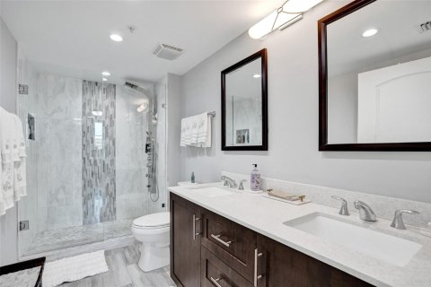 Copropriété à vendre à Fort Lauderdale, Floride: 2 chambres, 111.48 m2 № 2397808 - photo 22