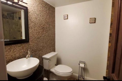 Apartamento en alquiler en Miami Beach, Florida, 1 dormitorio, 52.95 m2 № 1937055 - foto 6