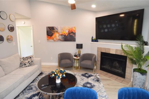 Condo in Tampa, Florida, 1 bedroom  № 1916316 - photo 21