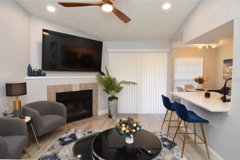 Condo in Tampa, Florida, 1 bedroom  № 1916316 - photo 18