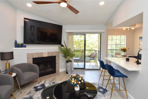 Condo in Tampa, Florida, 1 bedroom  № 1916316 - photo 17