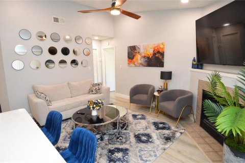 Condo in Tampa, Florida, 1 bedroom  № 1916316 - photo 23
