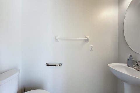 Adosado en venta en Orlando, Florida, 5 dormitorios, 160.72 m2 № 2208094 - foto 23