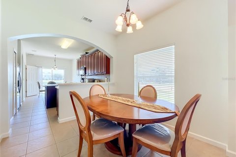 Adosado en venta en Orlando, Florida, 5 dormitorios, 160.72 m2 № 2208094 - foto 12