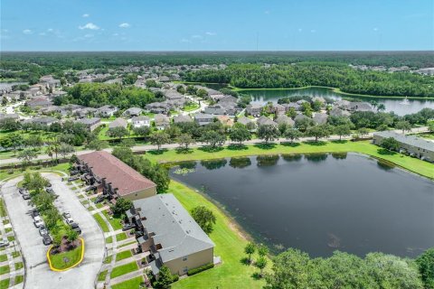 Adosado en venta en Orlando, Florida, 5 dormitorios, 160.72 m2 № 2208094 - foto 7