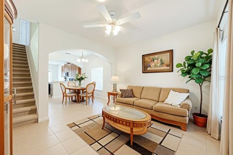 Adosado en venta en Orlando, Florida, 5 dormitorios, 160.72 m2 № 2208094 - foto 8