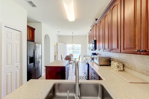 Adosado en venta en Orlando, Florida, 5 dormitorios, 160.72 m2 № 2208094 - foto 15