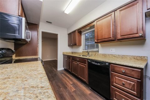 House in Winter Park, Florida 3 bedrooms, 177.35 sq.m. № 1829581 - photo 6