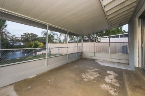 House in Winter Park, Florida 3 bedrooms, 177.35 sq.m. № 1829581 - photo 10