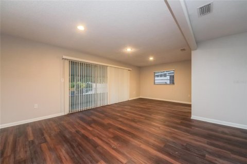 House in Winter Park, Florida 3 bedrooms, 177.35 sq.m. № 1829581 - photo 9