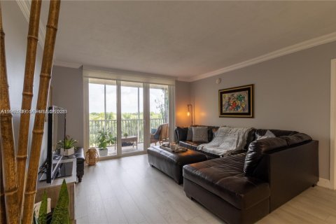 Copropriété à louer à Plantation, Floride: 2 chambres, 94.3 m2 № 1999552 - photo 6