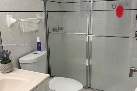 Copropriété à louer à Plantation, Floride: 2 chambres, 94.3 m2 № 1999552 - photo 9