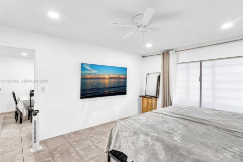 Apartment in Dania Beach, Florida 1 bedroom, 79.9 sq.m. № 1985748 - photo 22