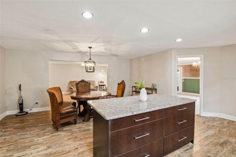 Villa ou maison à vendre à Saint Petersburg, Floride: 2 chambres, 195.28 m2 № 2416596 - photo 6