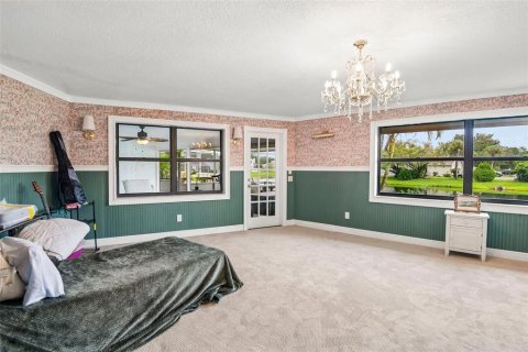 Villa ou maison à vendre à Saint Petersburg, Floride: 2 chambres, 195.28 m2 № 2416596 - photo 15